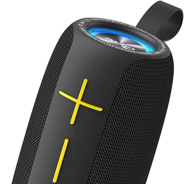 مكبر صوت بلوتوث Awei Y370 محمول مقاوم للماء بإضاءة LED وراديو FM - أحمر